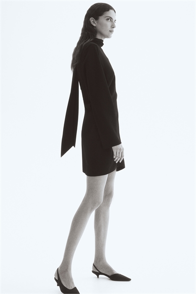 Платье с трубчатыми рукавами 1307195001