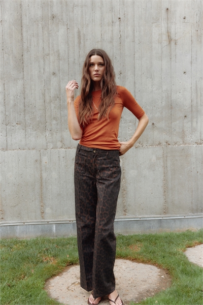 Широкие высокие джинсы 1293300001