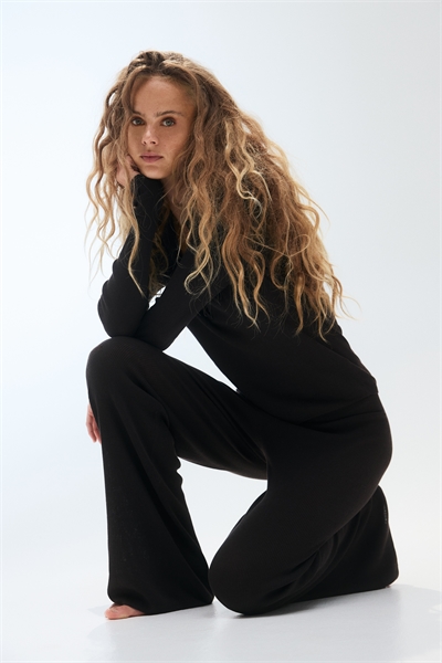 Брюки из трикотажа в рубчик 1296673002