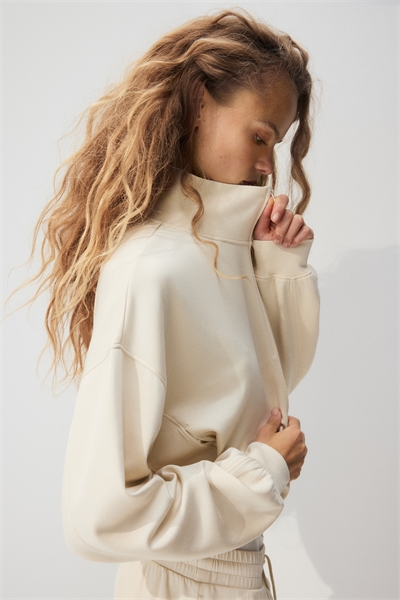 Куртка на молнии из супермягкого трикотажа 1299242002