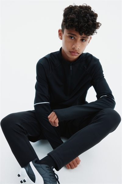 Согревающий футбольный топ среднего слоя с ThermoMove™ 1299839001