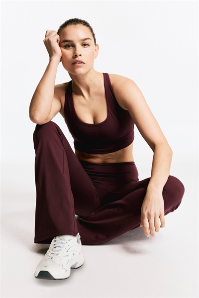 Расклешенные спортивные леггинсы с SoftMove™ 1276797007