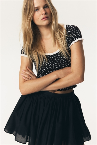 Топ с кружевной отделкой 1296486004