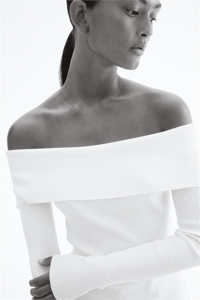Топ без плеч из ребристого трикотажа 1237775002