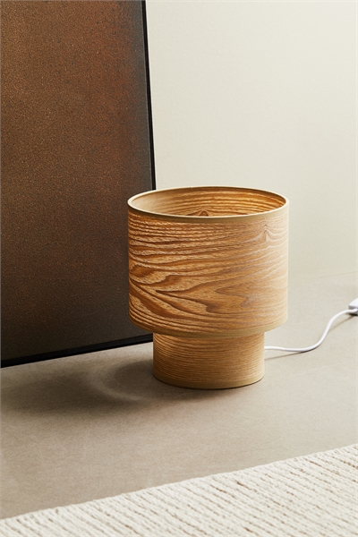 Маленькая настольная лампа 1223812004