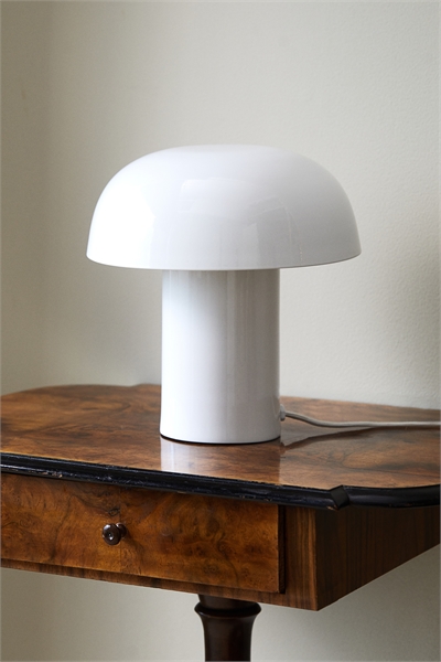 Металлическая настольная лампа 1225622005