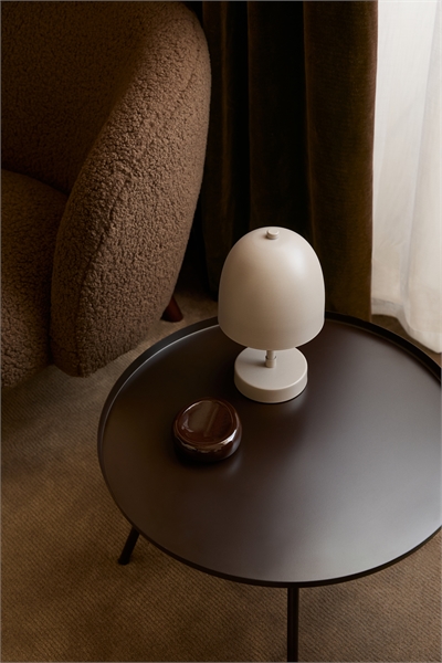 Низкий приставной столик 0806580027