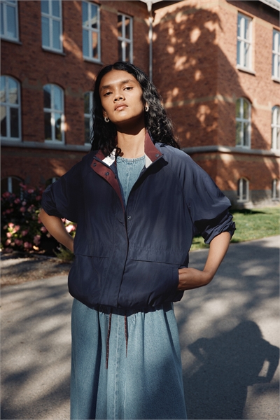 Ветровка 1294302001