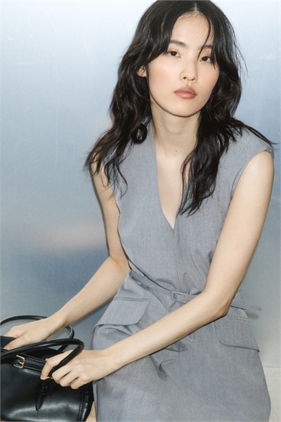 Платье с поясом 1299995001