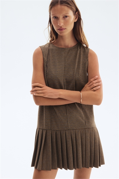 Мини-платье с плиссированной юбкой 1300155002