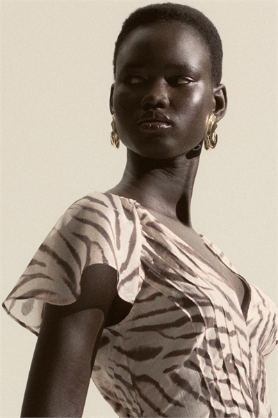 Приталенный топ 1303798001