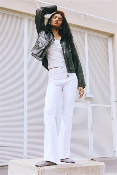 Расклешенные высокие джинсы Flared High Jeans 1109636045