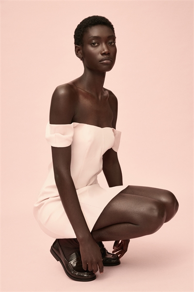 Платье с вырезом на плечах 1311525002