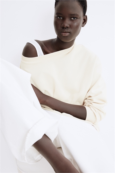 Свитшот Оверсайз 1243667023