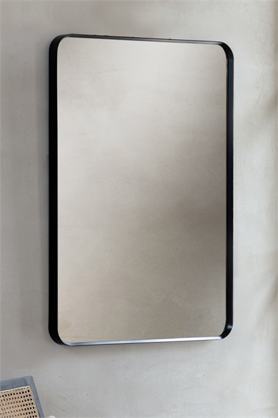Прямоугольное зеркало в тонкой металлической раме 60 X 90 см 1312800001