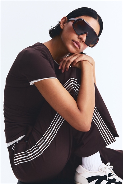 Спортивный топ с DryMove™ 1268229008