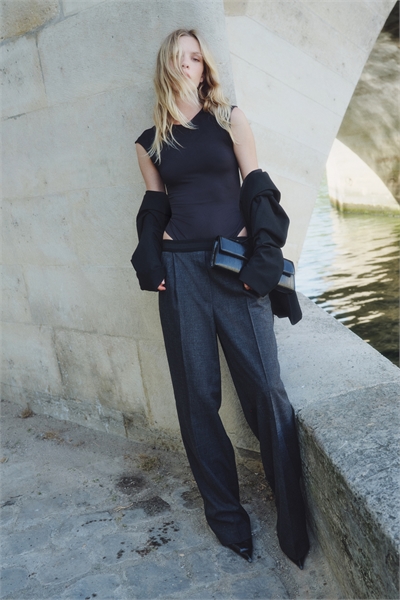 Брюки со складками на ногах 1299650001