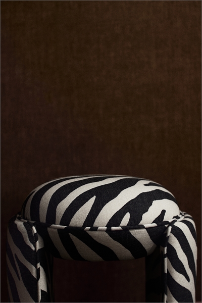 Прочный табурет 1254574002