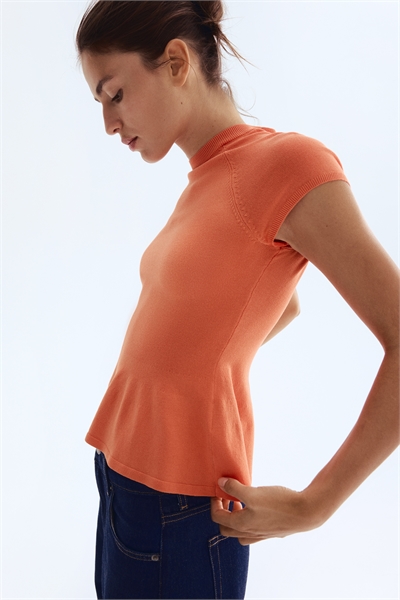 Топ с пеплумом из тонкого трикотажа 1299489004