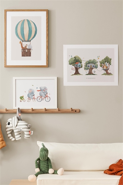 Постер Соседи в домиках на деревьях 1154247001