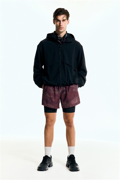 Двухслойные спортивные шорты с DryMove™ 1252016009