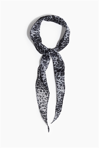 Тонкий платок на шею 1262577018