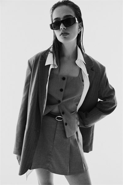 Приталенный жилет 1294609009