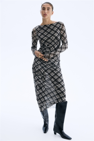 Приталенное платье из сетки 1314964001