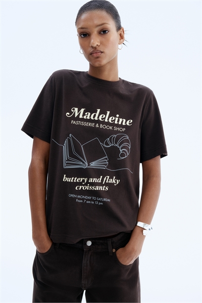 Футболка с принтом 1274171071