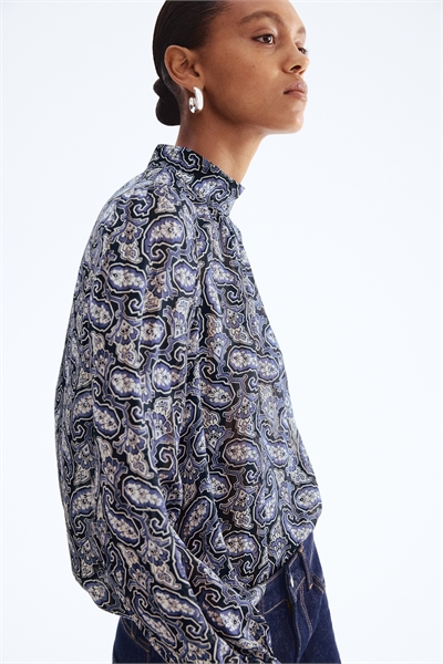 Блузка с воротником-стойкой 1292620005