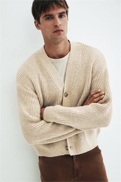 Свободный вязаный кардиган в рубчик артикул 1296599002