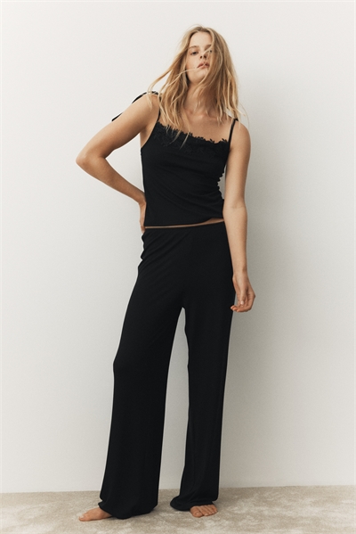 Пижама с вышивкой 1302309001