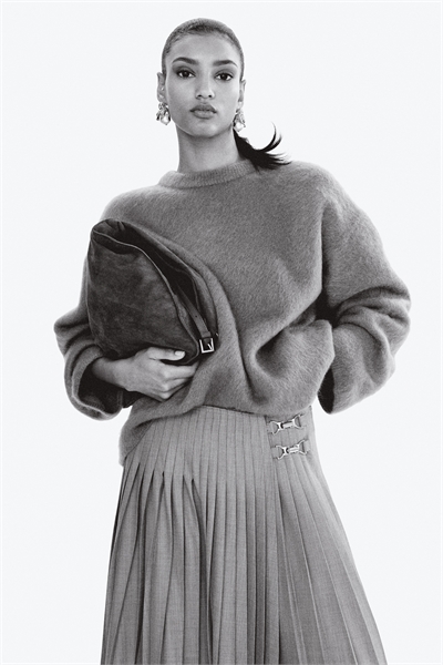 Джемпер оверсайз из мохеровой смеси 1242877021