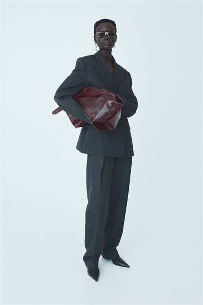 Приталенные шерстяные брюки 1301715001