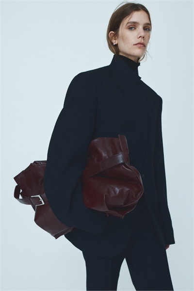 Большая кожаная сумка-тоут 1303203001