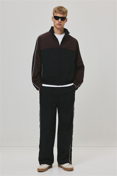 Спортивная куртка 1311954001