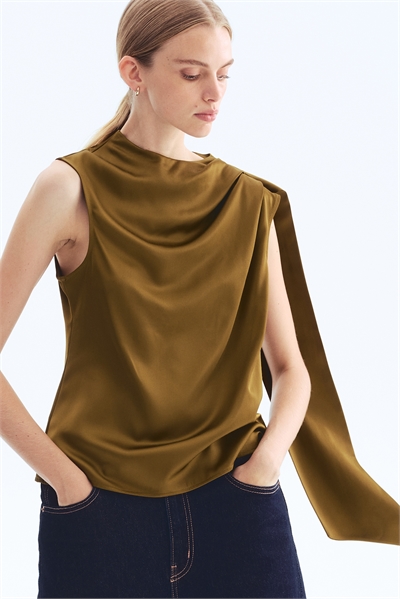 Атласная блузка с драпировкой 1301283003