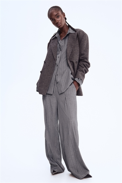 Приталенные брюки 1300650001