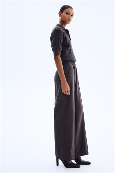 Брюки со складками 1297156003