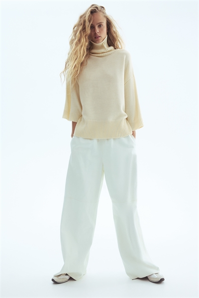 Джемпер с вырезом поло из тонкого трикотажа 1321551002