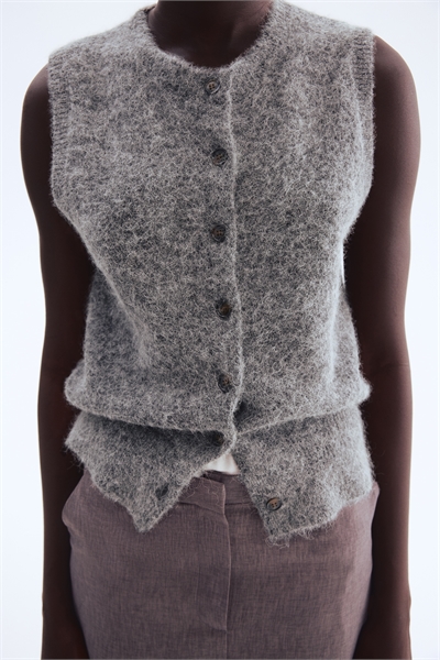 Жилет из смеси альпаки 1301180001
