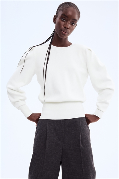 Топ с накладками на плечах 1321636003