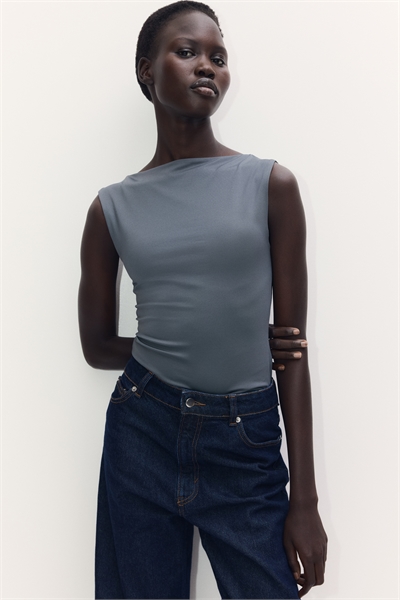 Топ из микрофибры с вырезом-лодочкой 1294518003