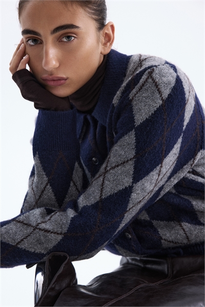 Кардиган с воротником 1303128001