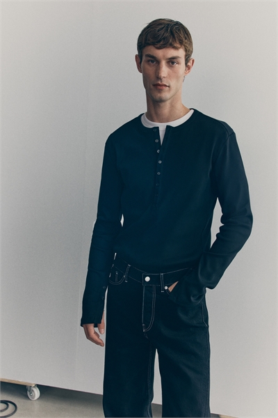 Ребристый хлопковый топ Henley 1304712002