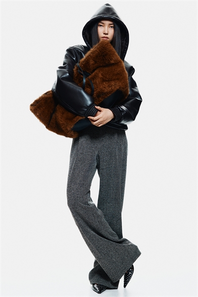 Брюки со складками спереди 1306253001