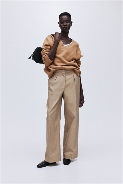 Джемпер с V-образным вырезом в стиле оверсайз 1303131001