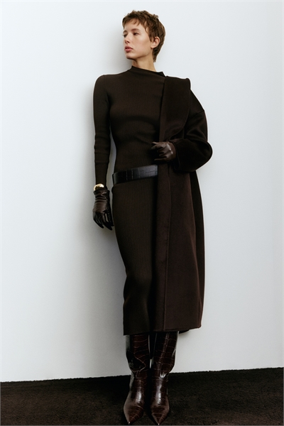 Платье-водолазка из ребристого трикотажа 1251491004