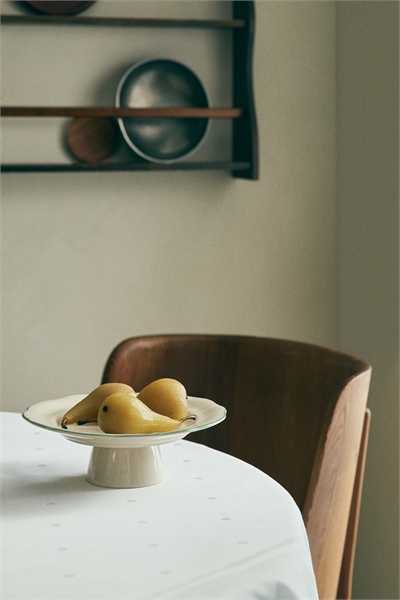 Подставка для торта из каменной посуды 1287982001