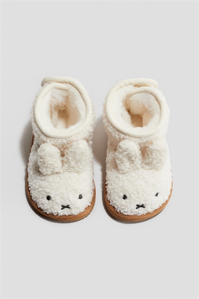 Плюшевые сапоги с аппликацией 1306637001